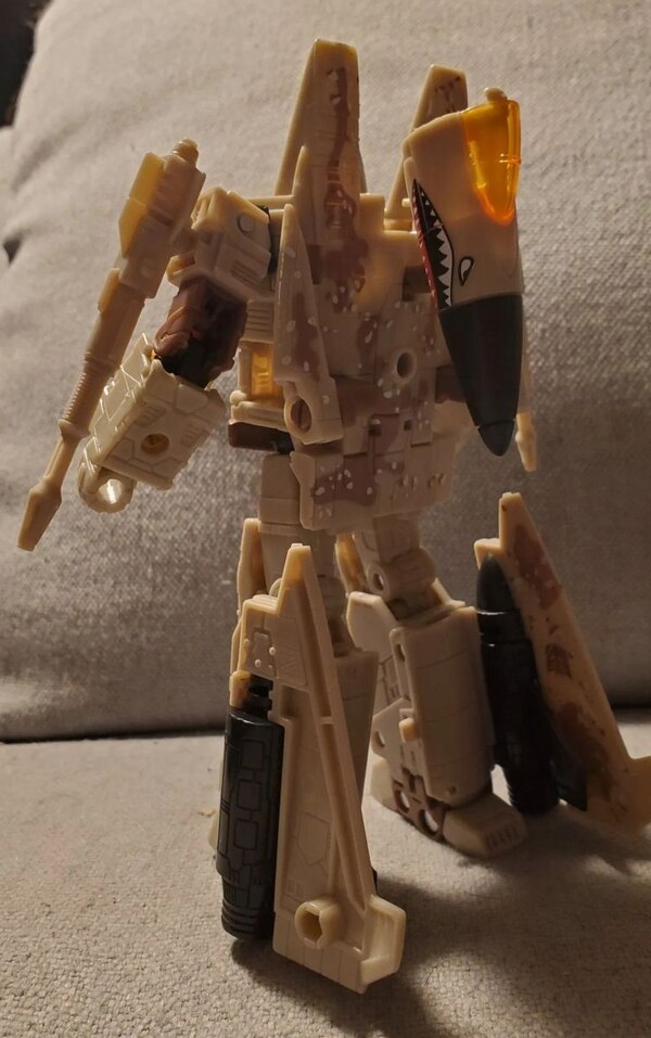 Transformers Generations Selects G2 Sandstorm  (3 of 5)